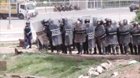 Militares reprimen violentamente manifestaciones en Honduras