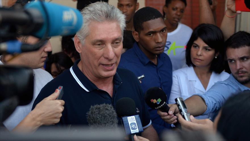 El presidente cubano, Miguel Díaz-Canel, ante los periodistas en La Habana, la capital, 24 de febrero de 2019. (Foto: AFP)