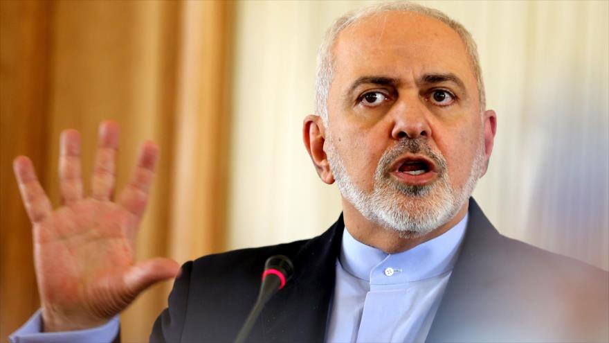 El canciller de Irán, Mohamad Yavad Zarif, en una rueda de prensa en Teherán, 13 de febrero de 2019. (Foto: AFP)