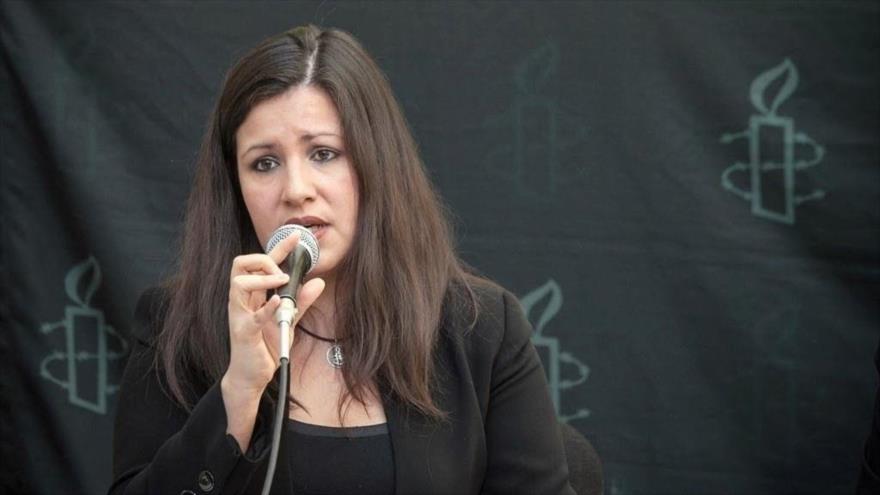 Érika Guevara-Rosas, directora para las Américas del grupo Amnistía Internacional, en una conferencia.