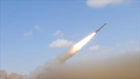 Yemen ataca con misiles balísticos blancos de mercenarios saudíes