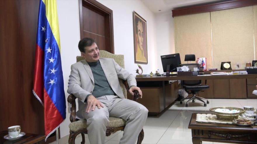 El embajador de la República Bolivariana de Venezuela en Damasco (capital de Siria), José Biomorgi.