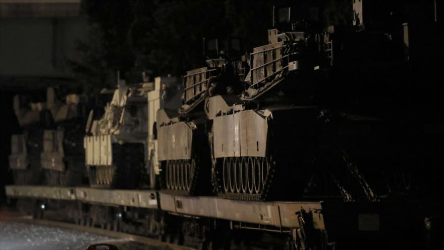 Vagones cargados con tanques Abrams M1A2T y otros vehículos blindados de EE.UU., Washington, 2 de julio de 2019. (Foto: AFP)