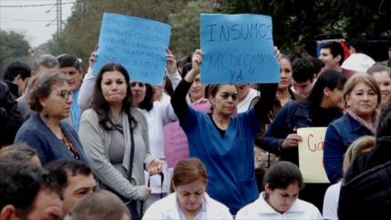 Huelga general en Hospital de Clínicas en Paraguay
