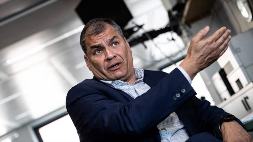 El expresidente de Ecuador Rafael Correa durante una entrevista con la agencia de noticias AFP en Bruselas (Bélgica), 11 de abril de 2019. (Foto: AFP)
