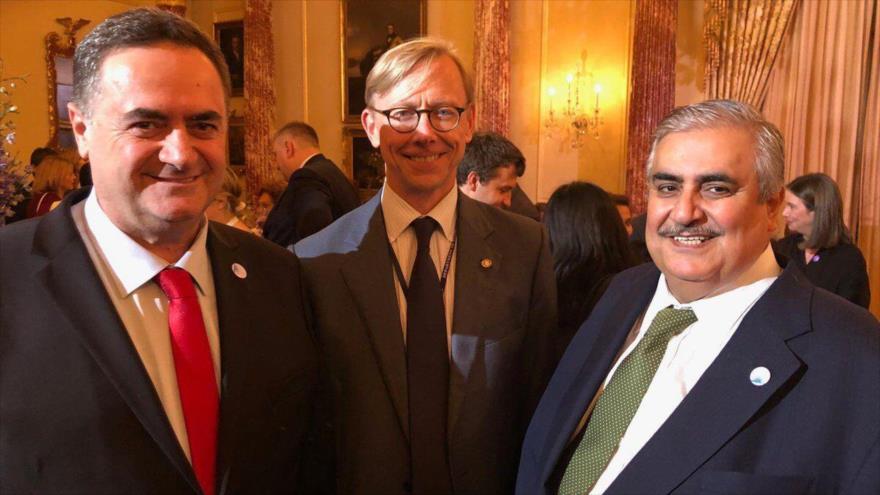 Los cancilleres de Baréin (dcha.) e Israel (izda) en Washington, la capital de EE.UU., 18 de julio de 2019.