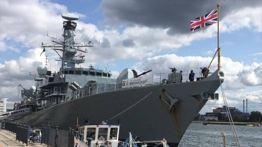 La fragata Argyll de la Marina Real británica en la feria internacional de defensa y seguridad DSEI en Londres, capital del Reino Unido.