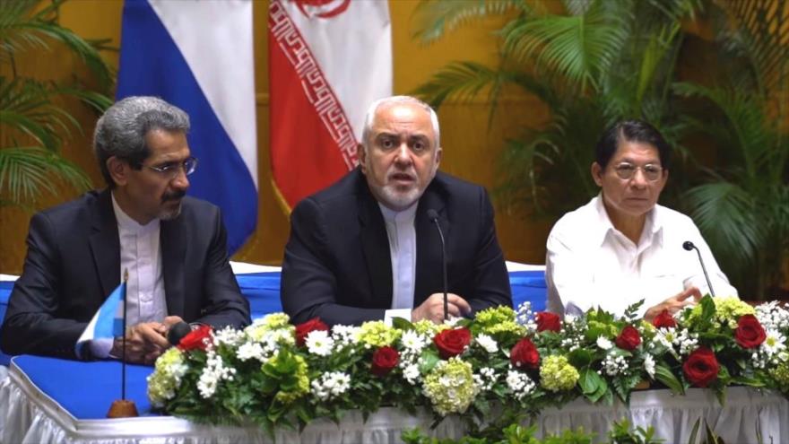 Zarif: Irán detuvo petrolero británico según leyes internacionales