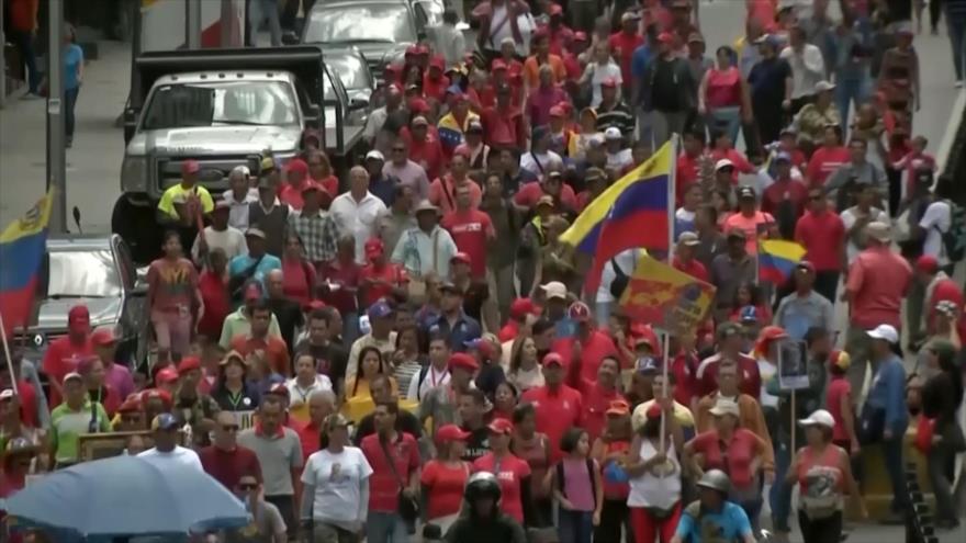 Venezolanos participan en la “marcha antimperialista por la paz”