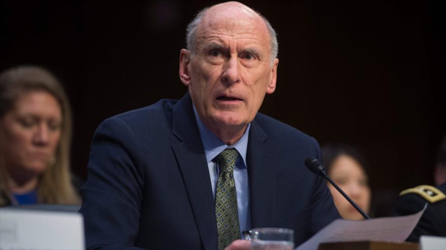 El director de la Inteligencia Nacional de EE.UU., Dan Coats, ofrece un informe al Comité de Inteligencia del Senado, 13 de febrero de 2018. (Foto: AFP)