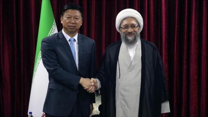 Irán y China se oponen a “intimidación y unilateralismo” de EEUU