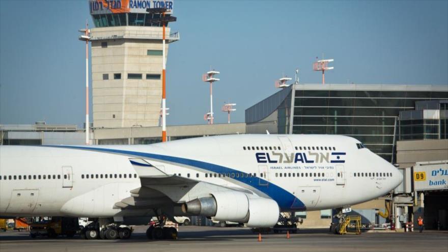 Un avión se dispone a despegar del aeropuerto de Ben Gurion, Tel Aviv.