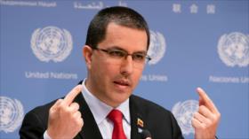 Arreaza alerta sobre el deterioro del proceso de paz en Colombia 