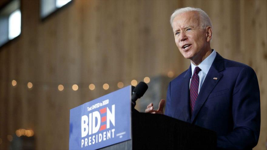 El exvicepresidente Joseph Biden habla en una acto en Iowa, centro este de Estados Unidos, 7 de agosto de 2019.