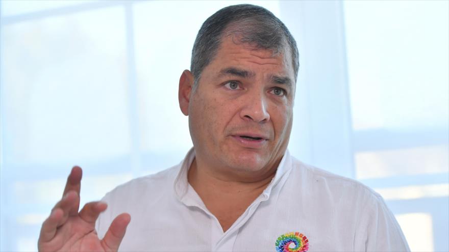 El expresidente de Ecuador Rafael Correa concede una entrevista a la agencia francesa de noticias AFP, 8 de noviembre de 2018. (Foto: AFP)