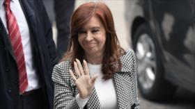 Cristina Fernández urge a vigilar votos de elecciones primarias