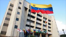 Venezuela quita la inmunidad a tres parlamentarios por traición 