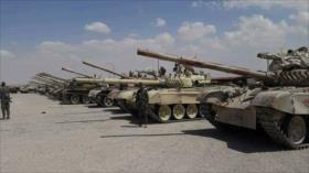 Vídeo y fotos: Siria envía convoy a Idlib y espera tanques rusos