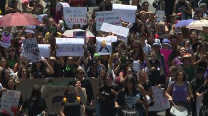 Mujeres protestan contra violación de menores en México
