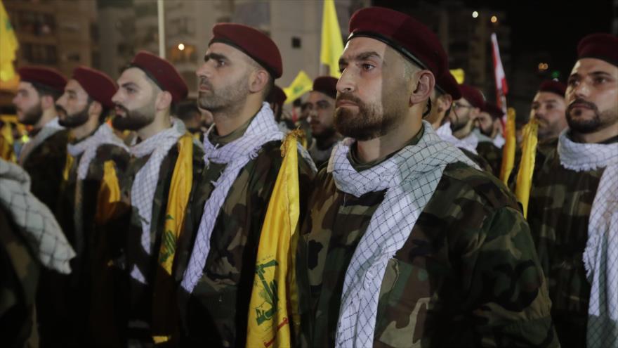Combatientes del Movimiento de Resistencia Islámica de El Líbano (Hezbolá), reunidos en Beirut (capital libanesa), 31 de mayo de 2019. (Foto: AFP)