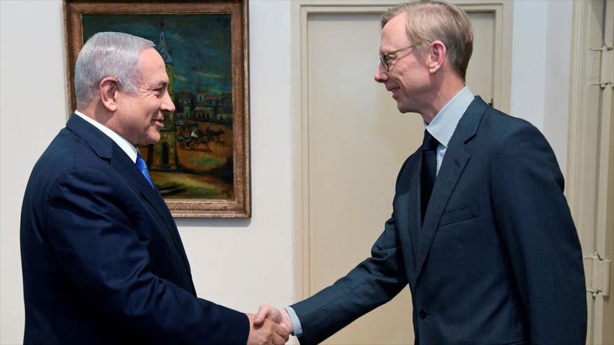 Premier israelí Banjamín Netanyahu (izq.) y representante del Departamento de Estado de EE.UU. para Irán, Brian Hook, Al-Quds, 30 de mayo de 2019.