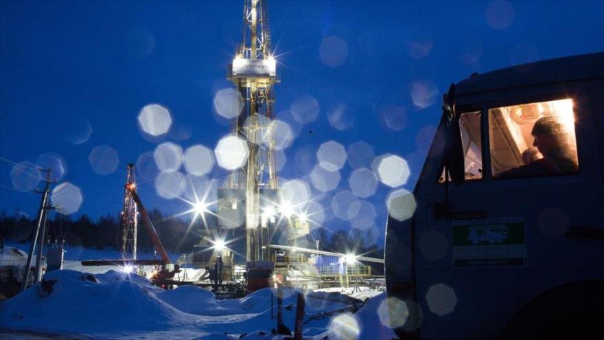 Una plataforma de perforación petrolera cerca de Almetyevsk, Rusia. (Foto: Bloomberg)