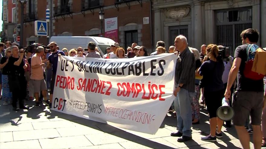 Críticas a Pedro Sánchez en España por la gestión del Open Arms