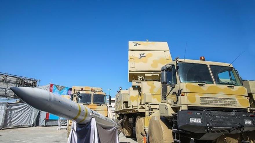 El nuevo sistema antimisiles iraní, denominado Bavar (confianza) 373, estrenado en Teherán, la capital, 22 de agosto de 2019. (Foto: Tasnim)