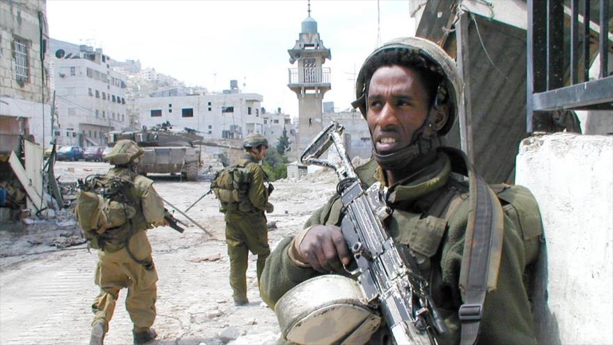 ¿Qué mata a los solitarios soldados en el ejército israelí? | HISPANTV