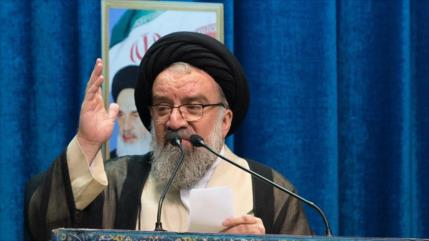 Clérigo iraní asegura que es EEUU quien necesita un diálogo 