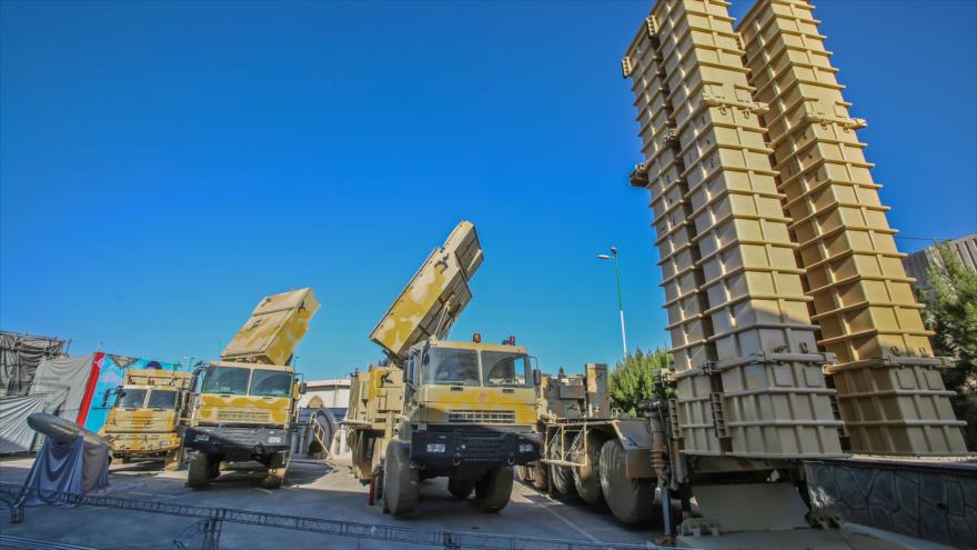 El sistema antimisiles Bavar 373, de fabricación iraní, presentado durante una ceremonia en Teherán, 22 de agosto de 2019. (Foto: AFP)