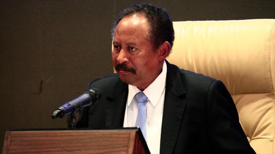 El primer ministro de Sudán, Abdulá Hamdok, durante una rueda de prensa en Jartum (capital), 5 de septiembre de 2019. (Foto: AFP)