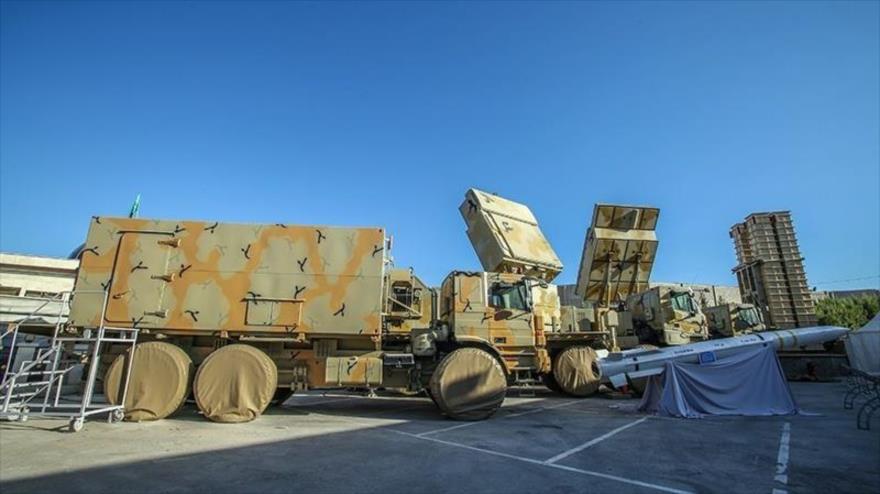 El nuevo sistema antiaéreo iraní, denominado Bavar (confianza) 373, estrenado en Teherán (capital), 22 de agosto de 2019. (Foto: Tasnim)