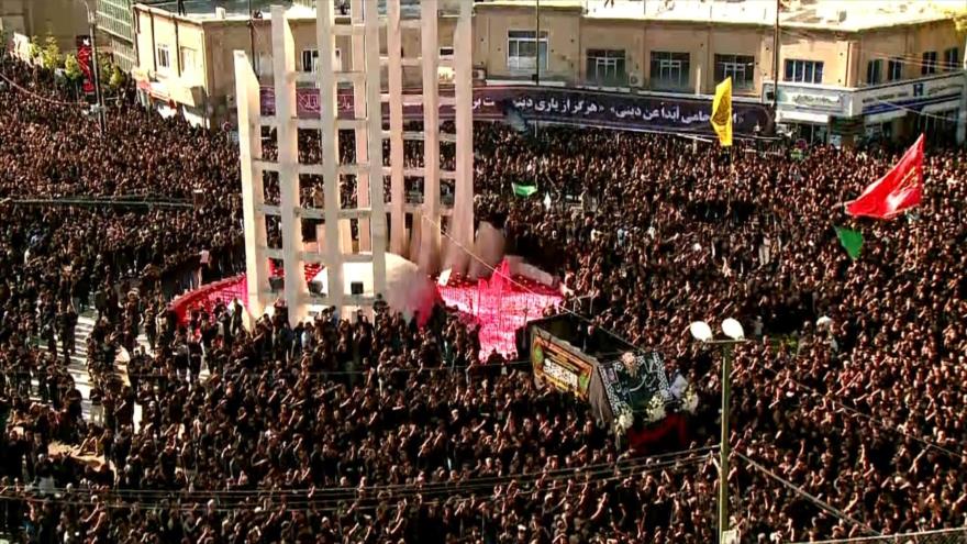 Chiíes, de luto por el aniversario de martirio de Imam Husein (P)