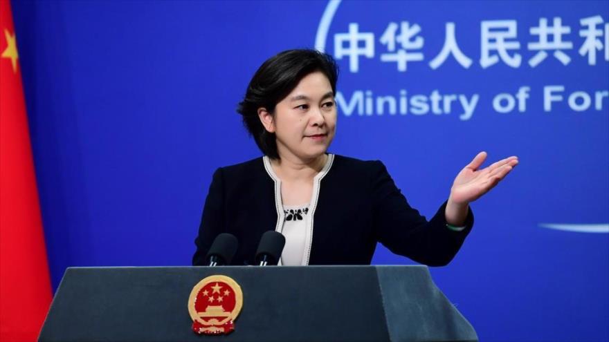 La portavoz del Ministerio de Asuntos Exteriores de China, Hua Chunying, durante una rueda de prensa en Pekín, la capital.