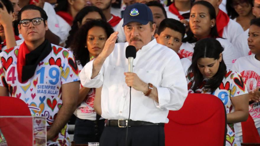 El presidente de Nicaragua, Daniel Ortega, ofrece un discurso en Managua, la capital del país, 19 de julio de 2019. (Foto: AFP)
