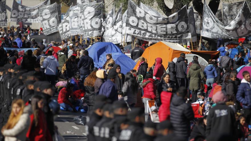 Argentina aprueba ley de Emergencia Alimentaria tras protestas | HISPANTV