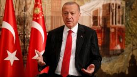 Erdogan alerta a EEUU contra medidas que dañen Turquía