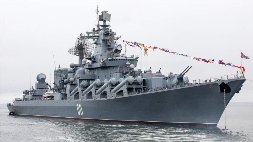 Crucero lanzamisiles ruso destruye buque enemigo a 500 km | HISPANTV