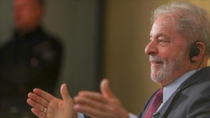 Lula: Bolsonaro no está gobernando Brasil, lo está vendiendo