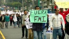 Trabajadores de Ecuador piden referéndum para sacar al FMI