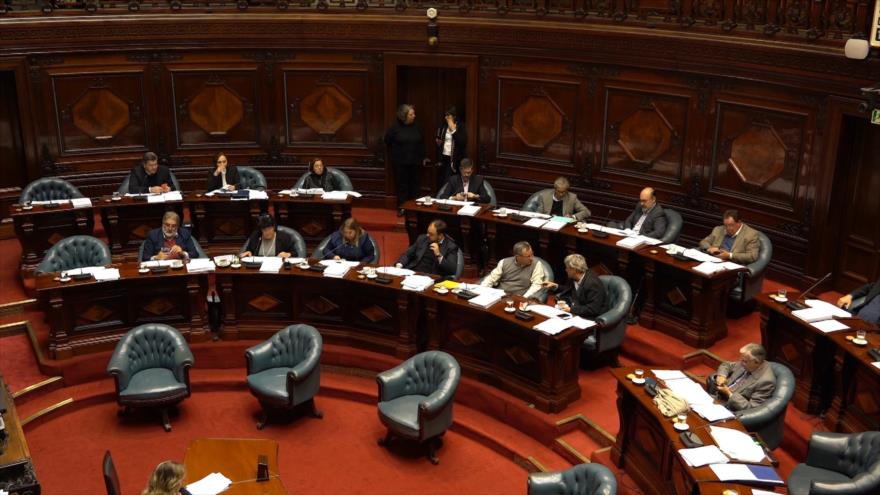 Uruguay anuncia que se retira del TIAR por Venezuela