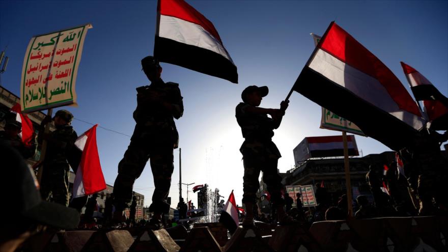 Miembros del movimiento popular yemení Ansarolá en una manifestación en Saná, capital, 21 de septiembre de 2019. (Foto: AFP)