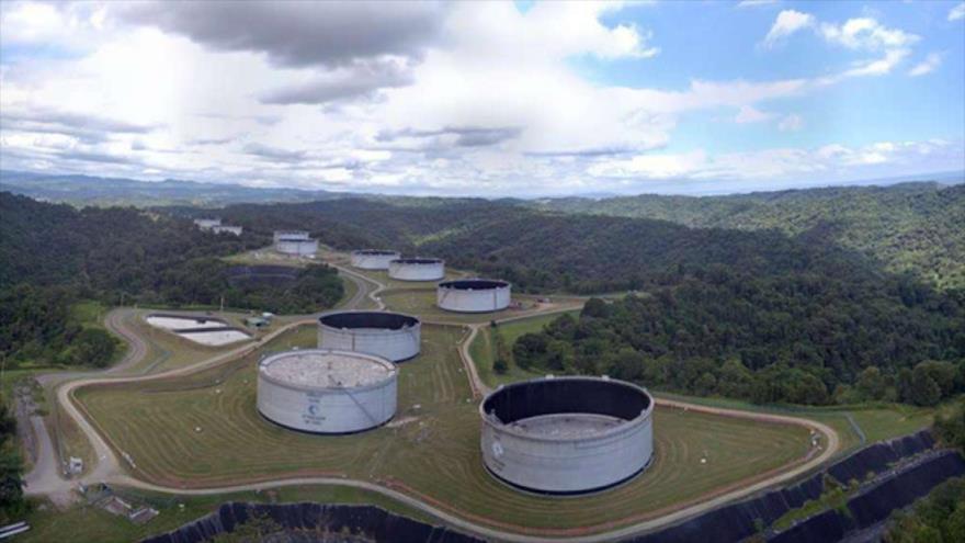 Instalaciones de la Empresa Pública de Hidrocarburos del Ecuador, conocida mejor por su nombre comercial EP Petroecuador.