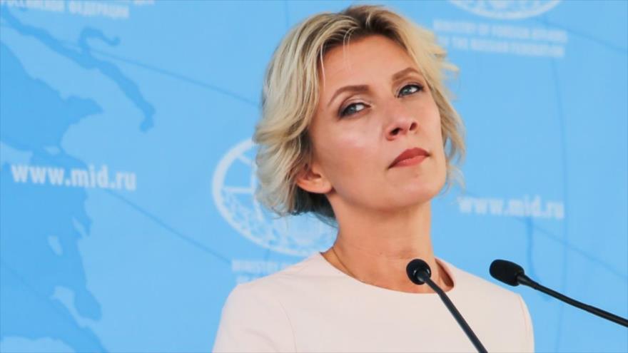 La portavoz de la Cancillería rusa, María Zajarova, en una conferencia de prensa en Moscú, la capital.