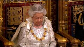 Reina Isabel dice que Brexit para octubre es prioridad de país