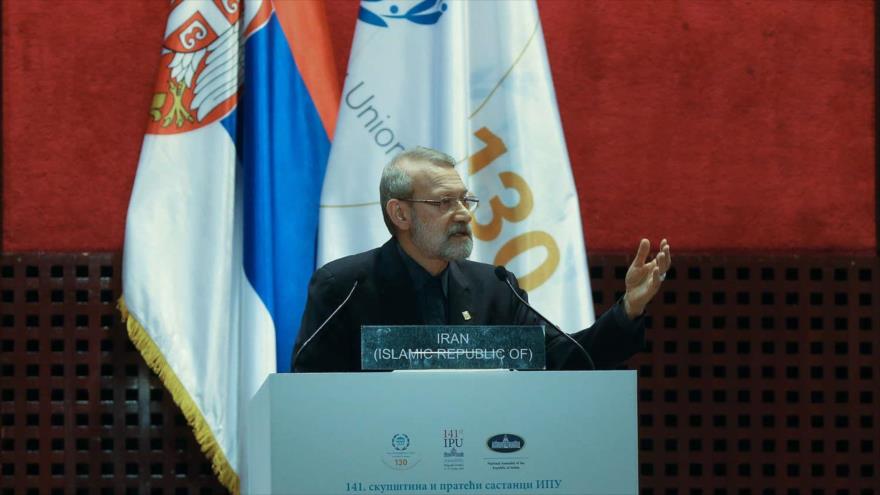El jefe del Parlamento iraní, Ali Lariyani, habla en la 141.ª Asamblea de la Unión Interparlamentaria (IPU) en Belgrado, 15 de octubre de 2019. (Foto: ICANA)