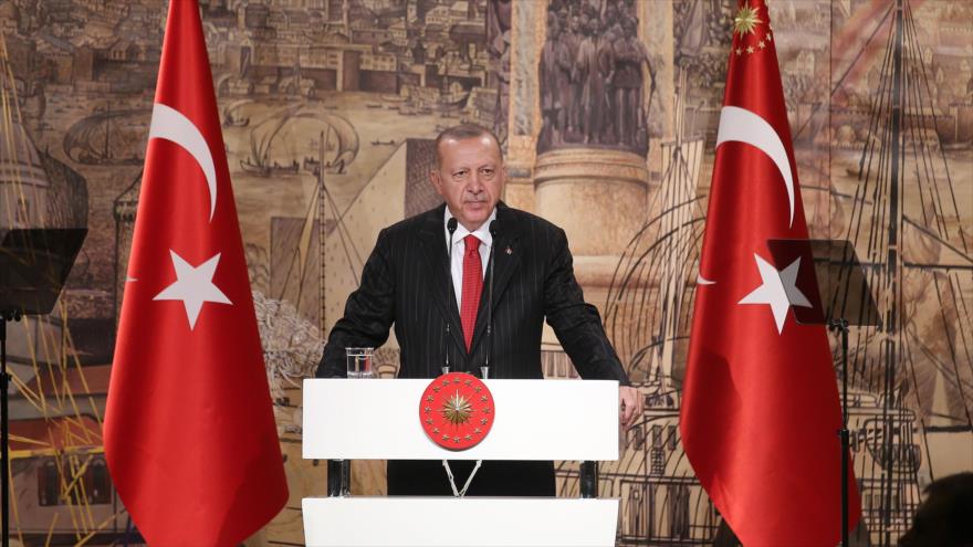 Erdogan amenaza con reanudar agresión militar en Siria