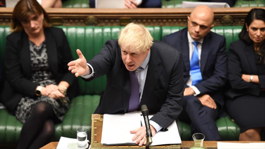 Parlamento británico rechaza el Brexit de urgencia de Johnson