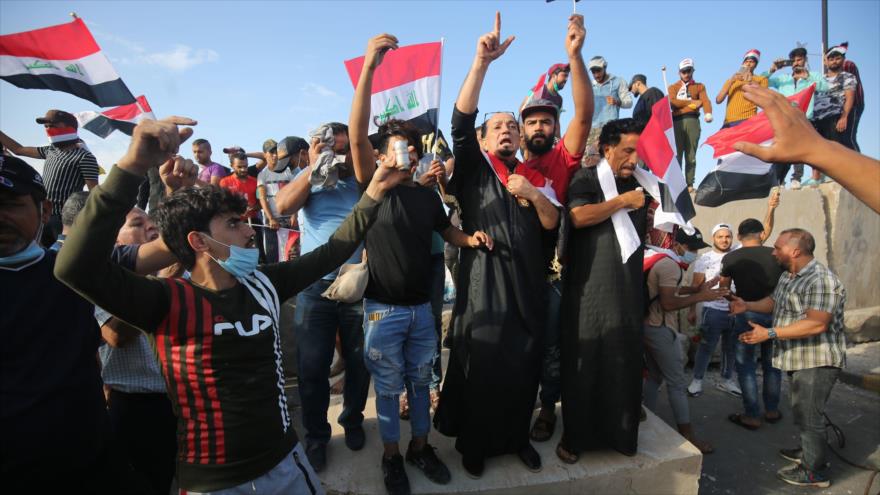Autoridad religiosa iraquí pide a manifestantes evitar violencia | HISPANTV